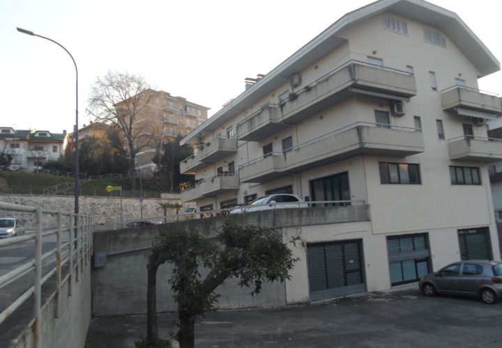 Erhvervsejendom i Folignano, Ascoli Piceno, Folignano - € 50.000 | Ref: loc556 - foto 1
