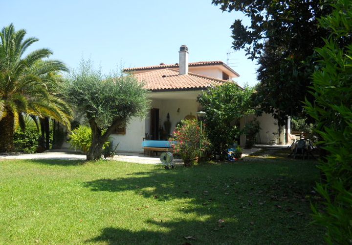Villa i Spinetoli, Ascoli Piceno, Spinetoli - € 580.000 | Ref: cas832 - foto 1