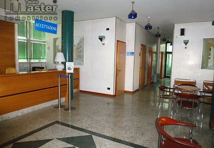 L'establiment comercial a Treviso, Treviso, Treviso - € 5.000/mes | Ref: U105A - foto 1