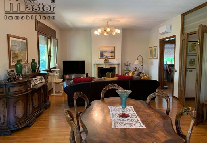 Villa i Treviso, Treviso, Treviso - € 450.000 | Ref: V238 - foto 1