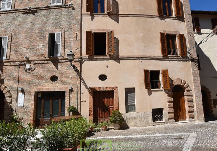 Leilighet i Comunanza, Ascoli Piceno, Comunanza - € 200 000 | Ref: 113146 - foto 1