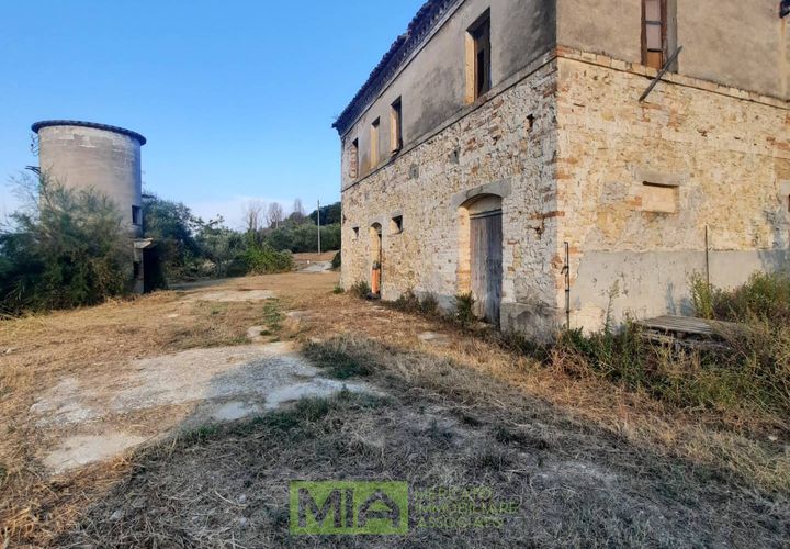Landejendom i Montefiore dell'Aso, Ascoli Piceno, Montefiore dell'Aso - € 160.000 | Ref: 114523 - foto 1