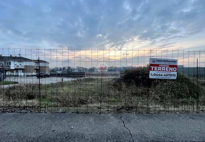 Helårsgrund i Sarego, Vicenza, Sarego - € 390.000 | Ref: 628 - foto 1
