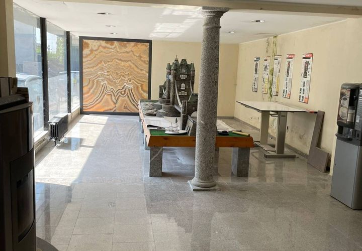 Erhvervsejendom i Leggiuno, Varese, Leggiuno - € 495.000 | Ref: 419F - foto 1