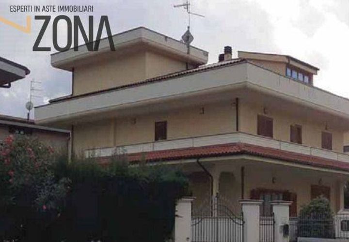 Villa i Alba Adriatica, Teramo, Alba Adriatica - € 255.000 | Ref: 4094 - foto 1