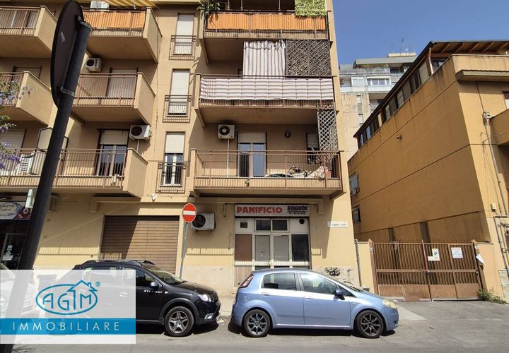 Erhvervsejendom i Palermo, Palermo, Palermo - € 80.000 | Ref: 1140 - foto 1