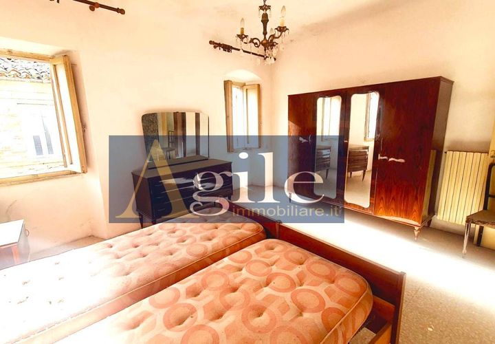 Villa i Ripatransone, Ascoli Piceno, Ripatransone - € 60.000 | Ref: 2769 - foto 1