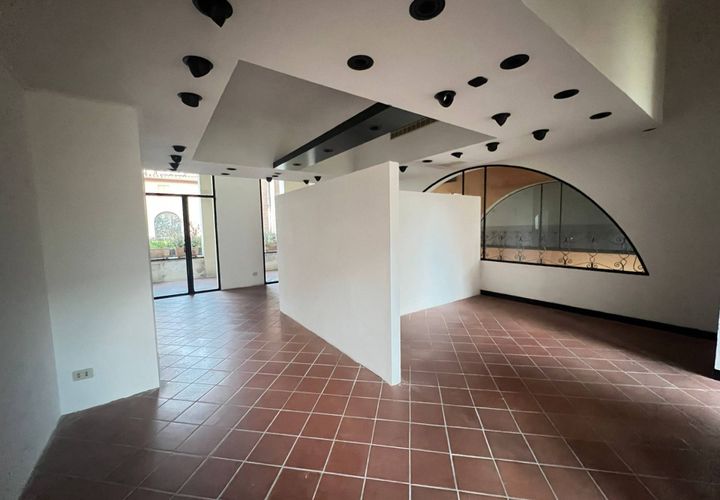 Erhvervsejendom i Pisa, Pisa, Pisa - € 75.000 | Ref: 2023102 - foto 1