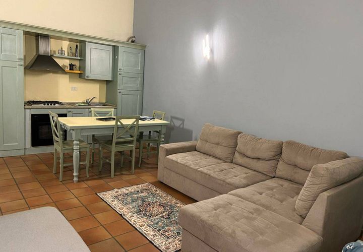 Apartament a Pisa, Pisa, Pisa - € 700/mes | Ref: 2024056 - foto 1