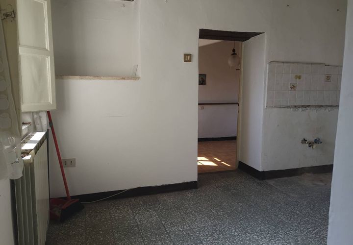 Villa i Buti, Pisa, Buti - € 90.000 | Ref: PO2021177 - foto 1