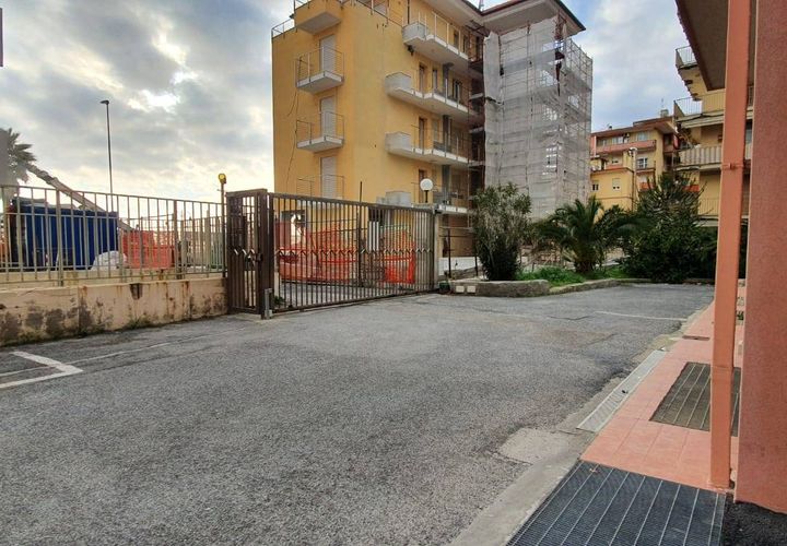 Parkeringsplads i Ventimiglia, Imperia, Ventimiglia - € 49.500 | Ref: F159-1187 - foto 1