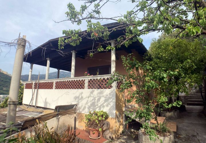 Villa i Ventimiglia, Imperia, Ventimiglia - € 349.000 | Ref: F159-1244 - foto 1