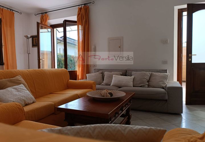 Villa i Pietrasanta, Lucca, Pietrasanta - € 750.000 | Ref: 2897 - foto 1