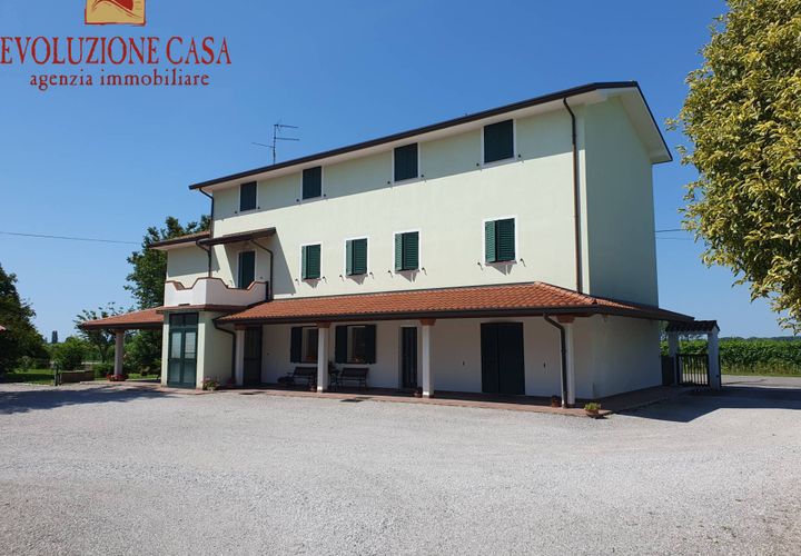 Villa a Staranzano, Gorizia, Staranzano - € 670.000 | Ref: 1517 - foto 1