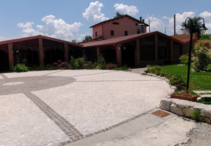 Erhvervsejendom i Arce, Frosinone, Arce - € 800.000 | Ref: AC99-2732 - foto 1
