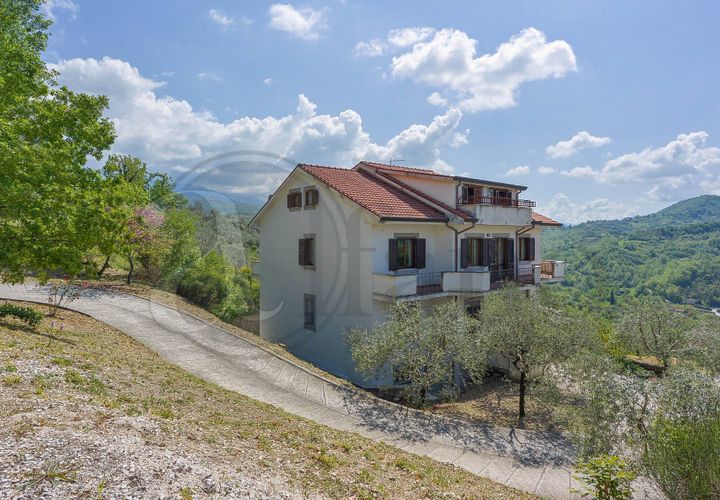 Villa i Sora, Frosinone, Sora - € 230.000 | Ref: AC99-149-1137 - foto 1
