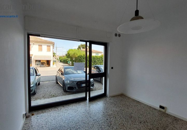 Erhvervsejendom i Treviso, Treviso, Treviso - € 32.000 | Ref: 568 - foto 1