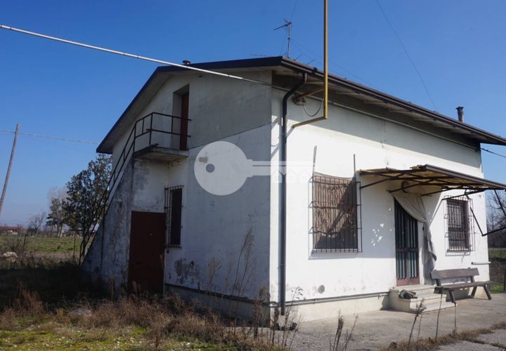 Villa a Ghedi, Brescia, Ghedi - € 299.000 | Ref: 15062020-687 - foto 1