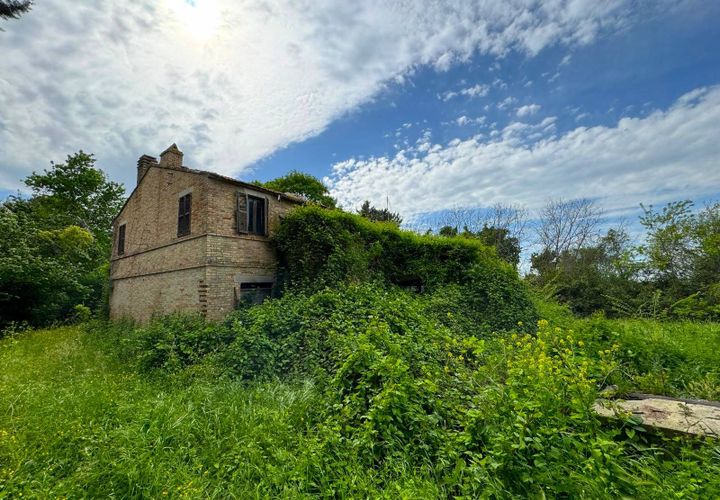 Masia a Fermo, Fermo, Fermo - € 150.000 | Ref: VV187 - foto 1