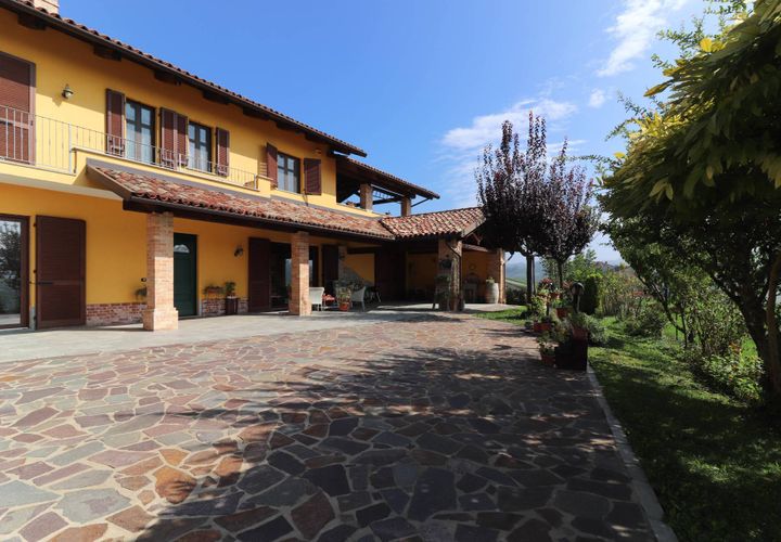 Villa a Monforte d'Alba, Cuneo, Monforte d'Alba - € 490.000 | Ref: CBI116-1582-87 - foto 1