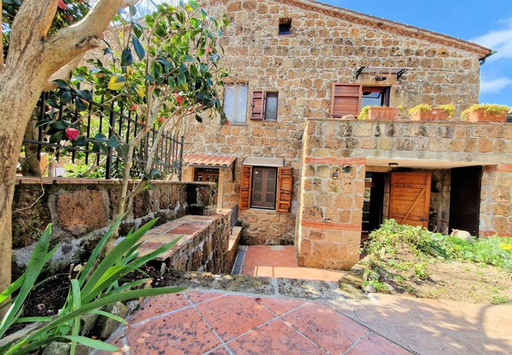 Villa i Sorano, Grosseto, Sorano - € 219.000 | Ref: 389 - foto 1
