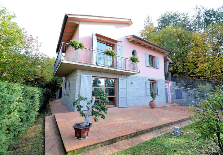 Villa i Rufina, Florence, Rufina - € 980 000 | Ref: 953 - foto 1