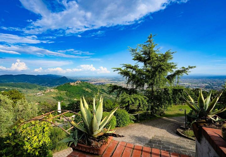 Villa a Montecatini Terme, Pistoia, Montecatini Terme - € 1.450.000 | Ref: 1582 - foto 1