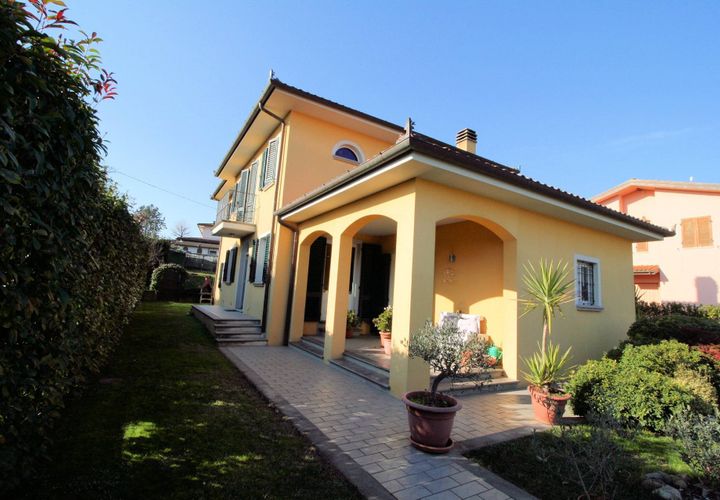 Villa a Montecarlo, Lucca, Montecarlo - € 585.000 | Ref: 1589 - foto 1