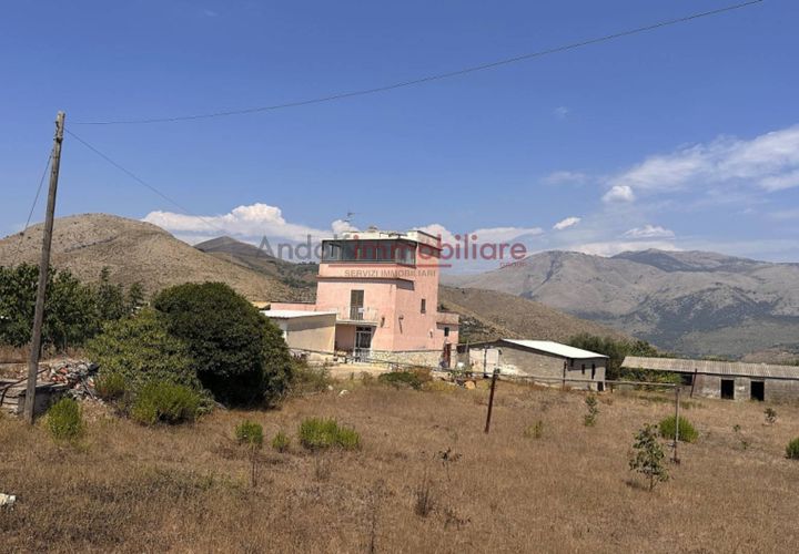 Villa i Gaeta, Latina, Gaeta - € 365.000 | Ref: G263 - foto 1