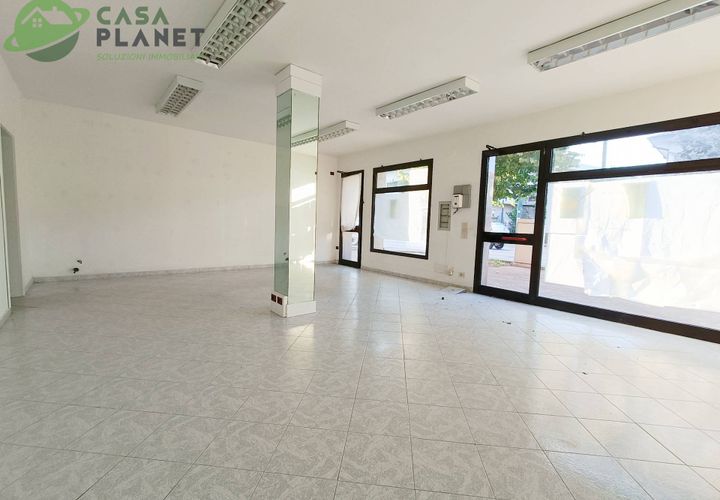 Erhvervsejendom i Venice, Venice, Venice - € 100.000 | Ref: CP356 - foto 1