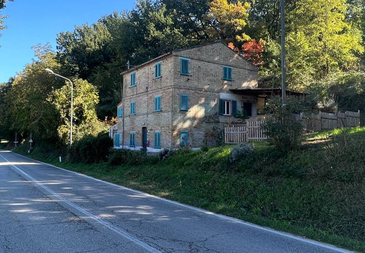 Villa a Servigliano, Fermo, Servigliano - € 50.000 | Ref: MG1833 - foto 1