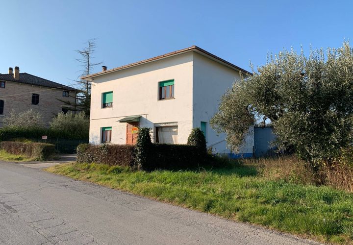 Villa a Montegiorgio, Fermo, Montegiorgio - € 90.000 | Ref: MG2064 - foto 1