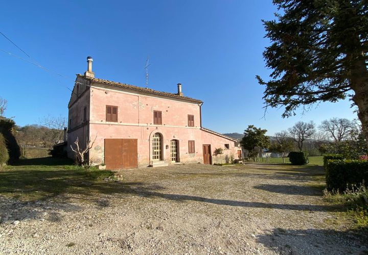 Villa a Falerone, Fermo, Falerone - € 110.000 | Ref: MG2143 - foto 1