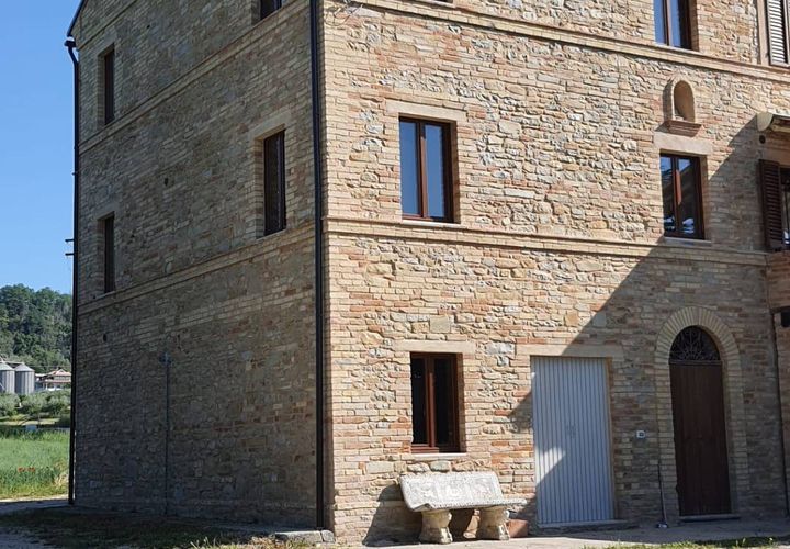 Villa a Falerone, Fermo, Falerone - € 250.000 | Ref: MG2250 - foto 1
