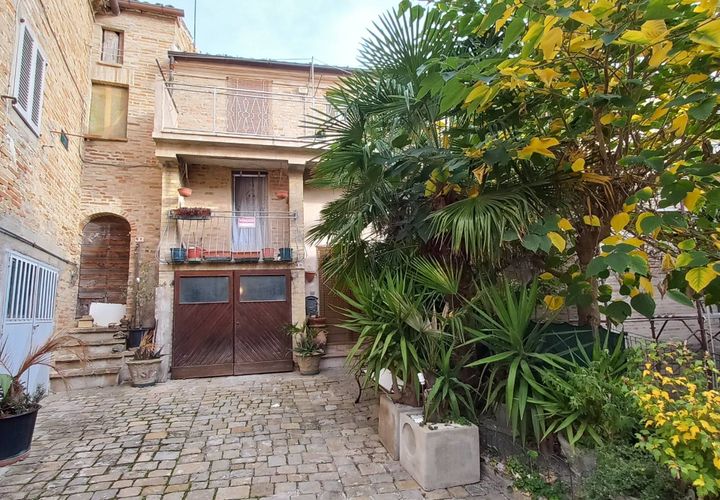 Villa a Petritoli, Fermo, Petritoli - € 55.000 | Ref: MG2266 - foto 1