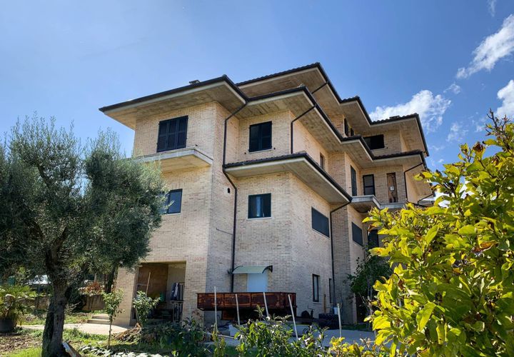 Villa i Montappone, Fermo, Montappone - € 520.000 | Ref: MG2288 - foto 1