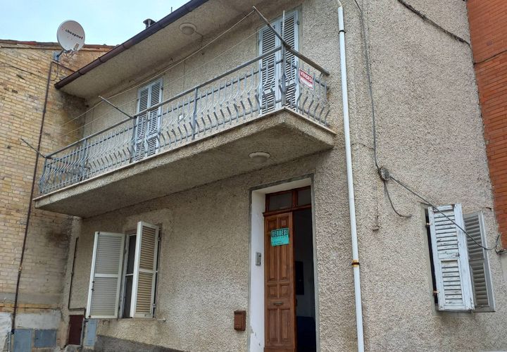 Villa i Massa Fermana, Fermo, Massa Fermana - € 45.000 | Ref: MG2320 - foto 1