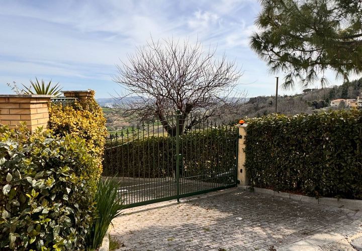 Villa a Montegiorgio, Fermo, Montegiorgio - € 205.000 | Ref: MG2237 - foto 1