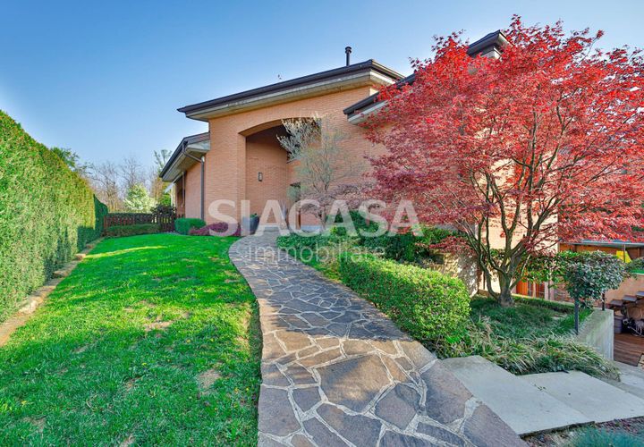 Villa i Bernareggio, Monza and Brianza, Bernareggio - € 749.000 | Ref: VILLA.BERNAREGGIO-IZ749V - foto 1