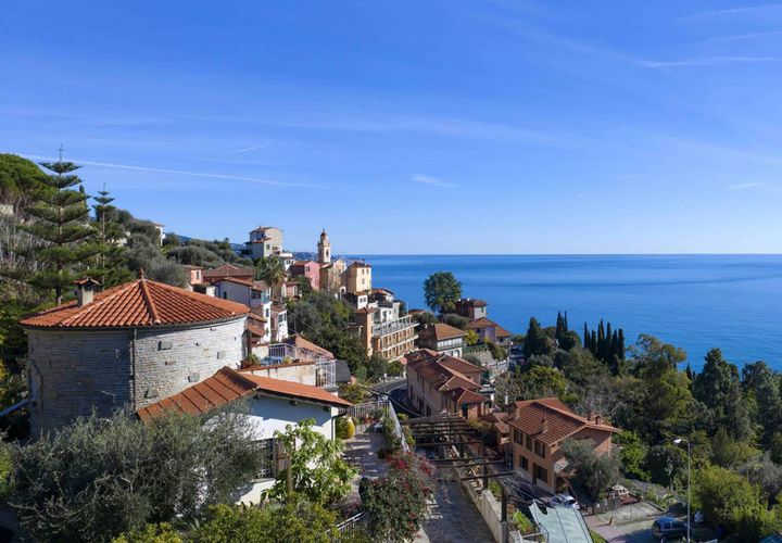 Villa i Ventimiglia, Imperia, Ventimiglia - € 1.800.000 | Ref: V900 - foto 1