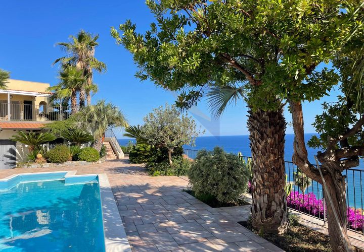 Villa i Ospedaletti, Imperia, Ospedaletti - € 2.900.000 | Ref: V2014 - foto 1
