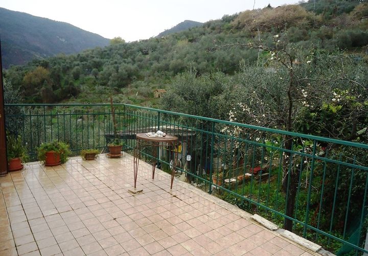Villa a Ceriana, Imperia, Ceriana - € 150.000 | Ref: V2561 - foto 1
