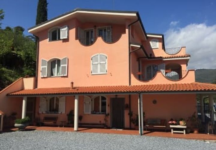 Villa i Imperia, Imperia, Imperia - € 990.000 | Ref: V2542 - foto 1