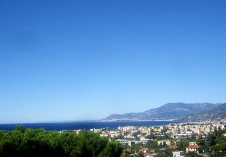 Lejlighed i Bordighera, Imperia, Bordighera - € 320.000 | Ref: V2764 - foto 1