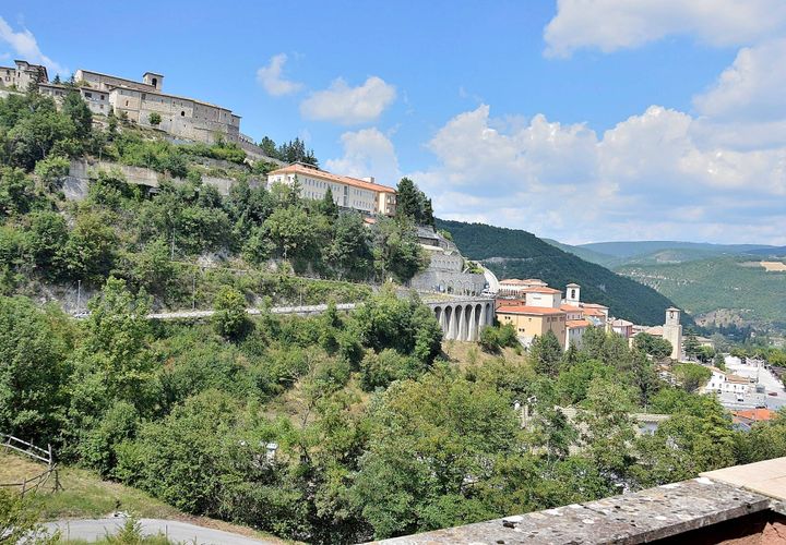 Lejlighed i Cascia, Perugia, Cascia - € 19.000 | Ref: bilocale cascia - foto 1