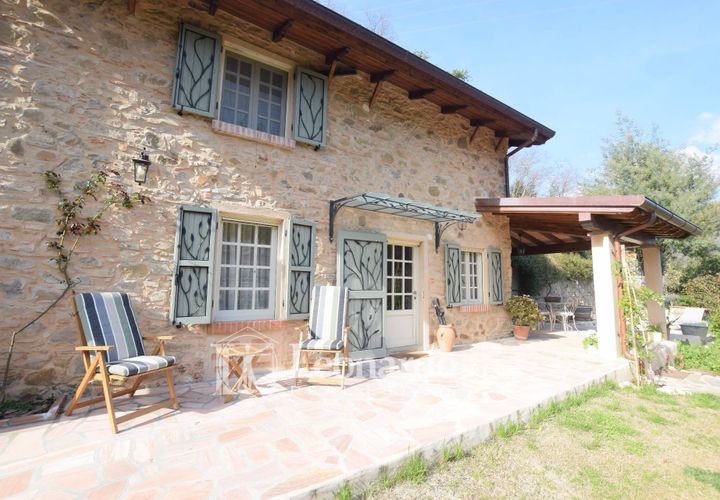 Villa i Camaiore, Lucca, Camaiore - € 900.000 | Ref: REA504 - foto 1