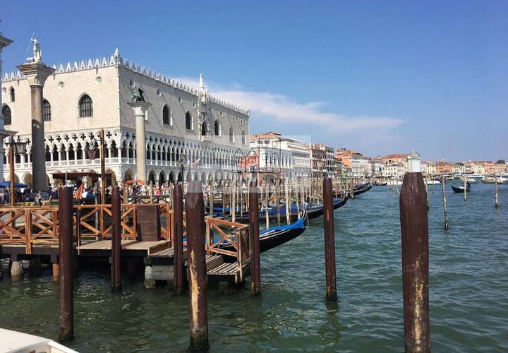 Helårsgrund i Venice, Venice, Venice - € 429.000 | Ref: 90148 - foto 1
