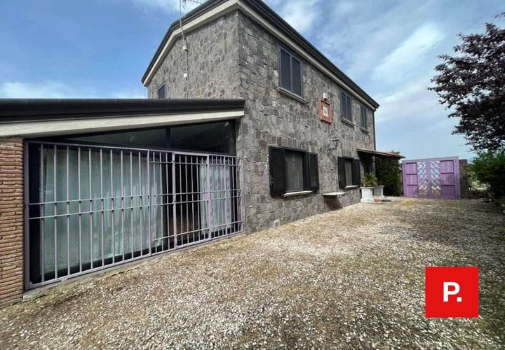 Villa a Caserta, Caserta, Caserta - € 480.000 | Ref: 8403 - foto 1
