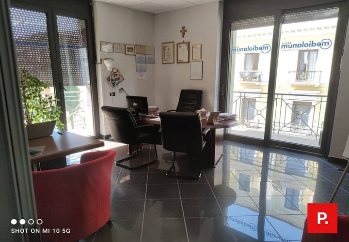 Erhvervsejendom i Caserta, Caserta, Caserta - € 375.000 | Ref: kA8708 - foto 1