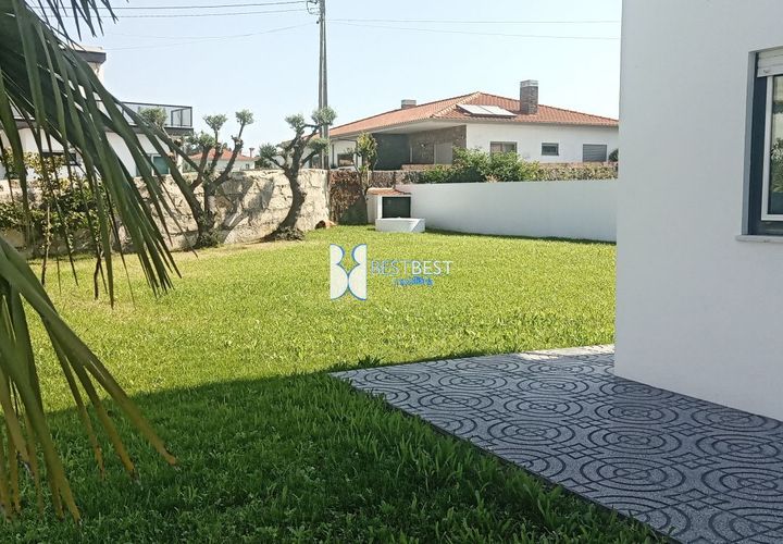 Villa i Esposende, Braga, Esposende - € 375.000 | Ref: 6575 - foto 1